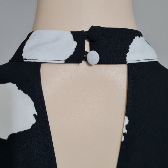 Truth & Fable Womens Keyhole Black/White Maxi Dress Sz S Side Slit Evening - Picture 10 of 16